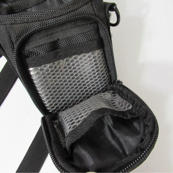 Denali Crossbody | Belt Camera Bag - Picture 6 of 13